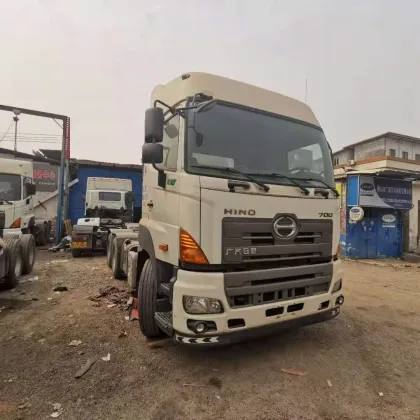 Used Hino 700 6X4 400HP Leaf Spring Suspension Trucks Secondhand Truck Tractor Head
