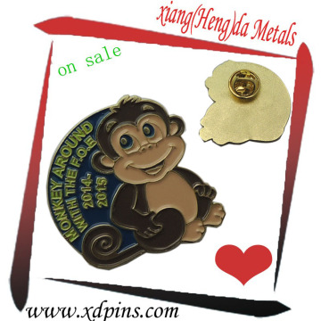 custom metal gold enamel badge
