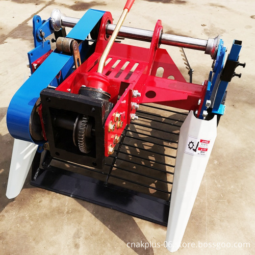 2022 Hot Sales Mini Peanut Garlic Potato Harvester with Walking Tractor