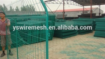metal fence/ metal fence panel/ wire mesh fence