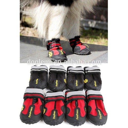 The New Pet Shoes Breathable Mesh Silver Sideband Pet Dog Sports Shoes Dog Shoes Pattern Trade Assurance