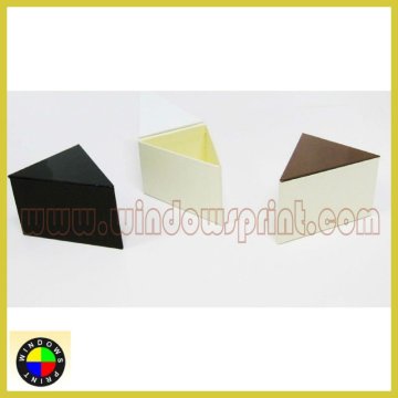 custom printed triangle paper box