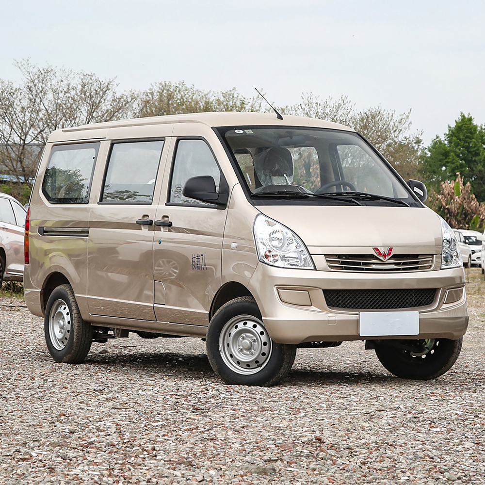Wuling Rongguang S minibus