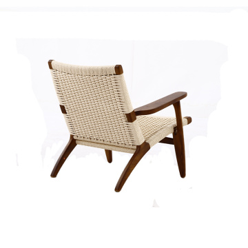 Деревянный акцентный стул для гостиной