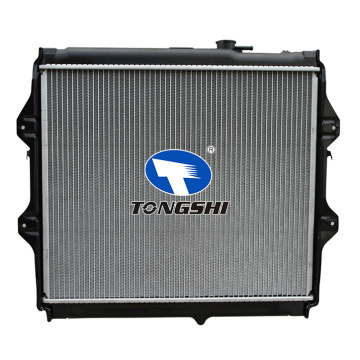 Aluminum Radiator with Outer Baffle For Toyota Hilux 97