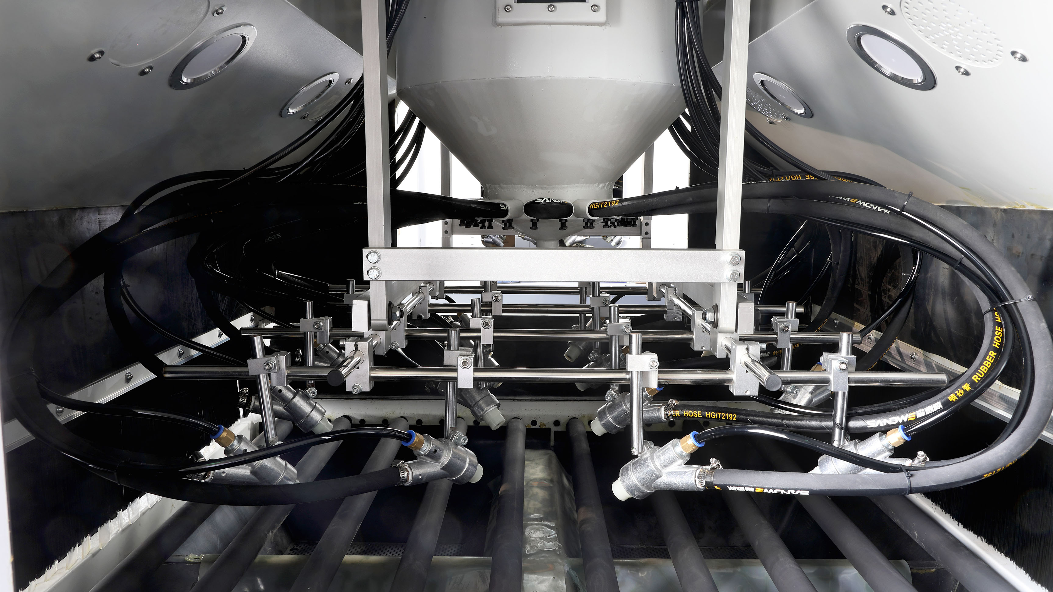 Automatic Conveyor Sandblasting Machine