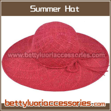 STRAW HAT