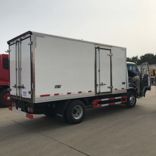 Японский бренд бренд Isuzu Brand 3t морозильный грузовик