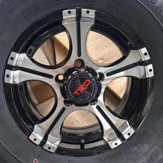 Auto Spare Parts: Vehicle Wheel Tire Aluminum Rim (6 Holes)