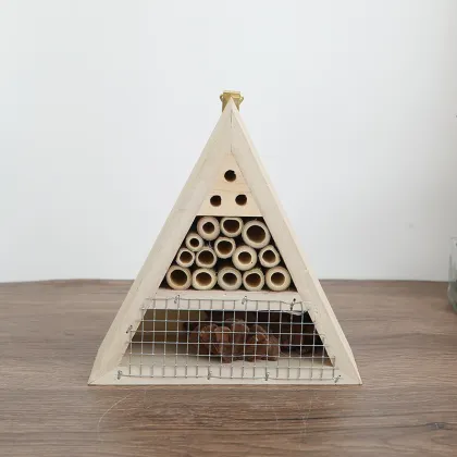 Triangle Wood Garden Ladybugs Carpenter House Bee Hotel Insect House Bee House for Garden