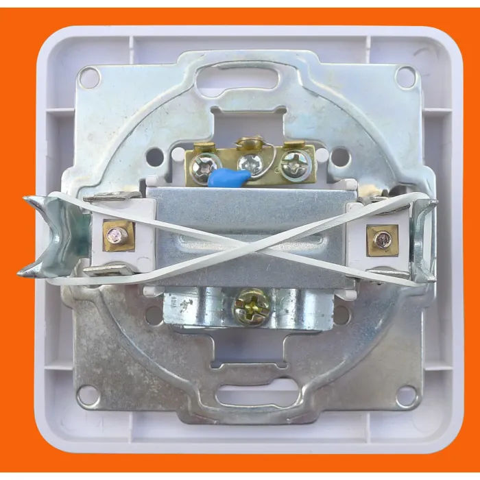 Розетка RJ45 европейского типа (цифровая розетка Интернета) (F2011)