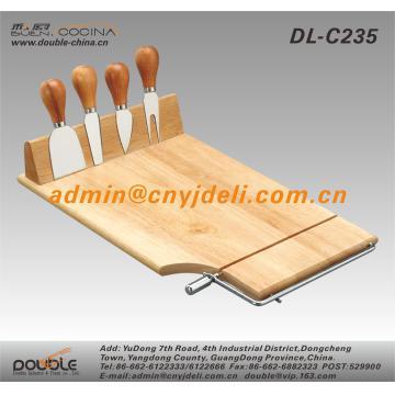 Wooden Handle Cheese Knife Set With Wooden Cutting Board