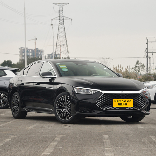 Mașină New Energy: Vehicul electric Sedan cu 4 uși și 5 locuri la promoție