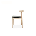 Replika Hans Wegner Kursi Makan Stackable Siku