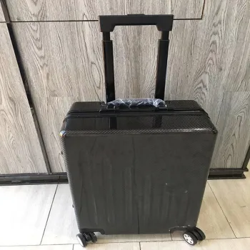 Lightweight Durable High-Quality Carbon Fiber Travel Suitcase