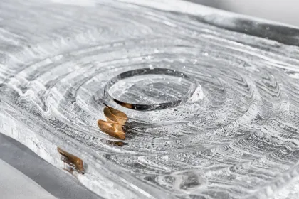 Leaf Ripple Tea Tray Crystal