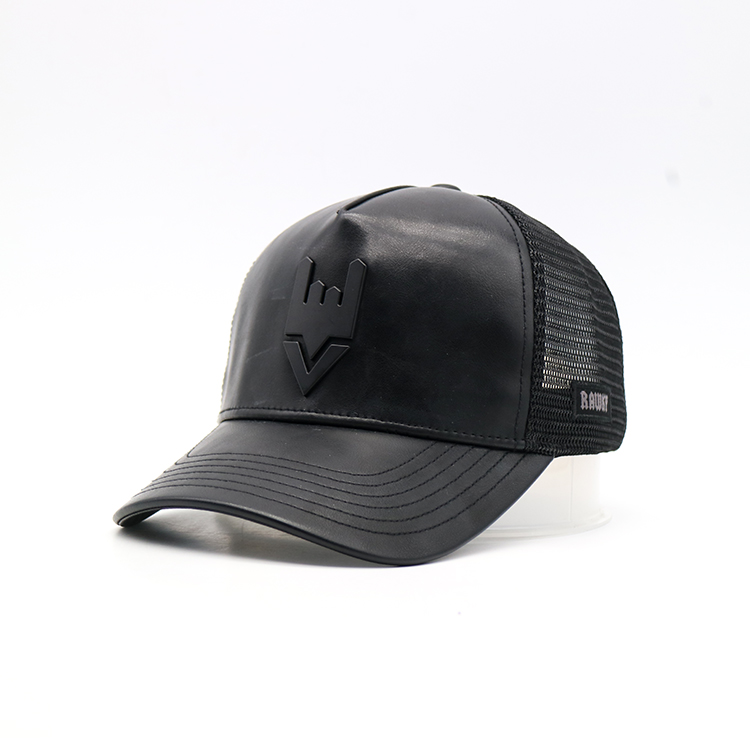 Металлический патч Black Trucker Hat