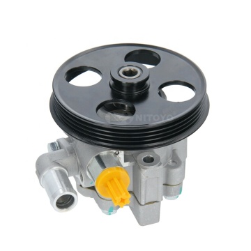 Pompe à puissance de direction d'occasion 96837813 pour Chevrolet Cruze J300 2009-2020