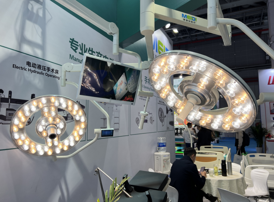 LED SURGICAL LIGHT