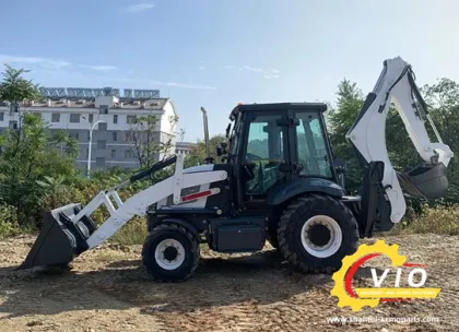 Brand new machine SHANMON 2.5ton 388 backhoe loader