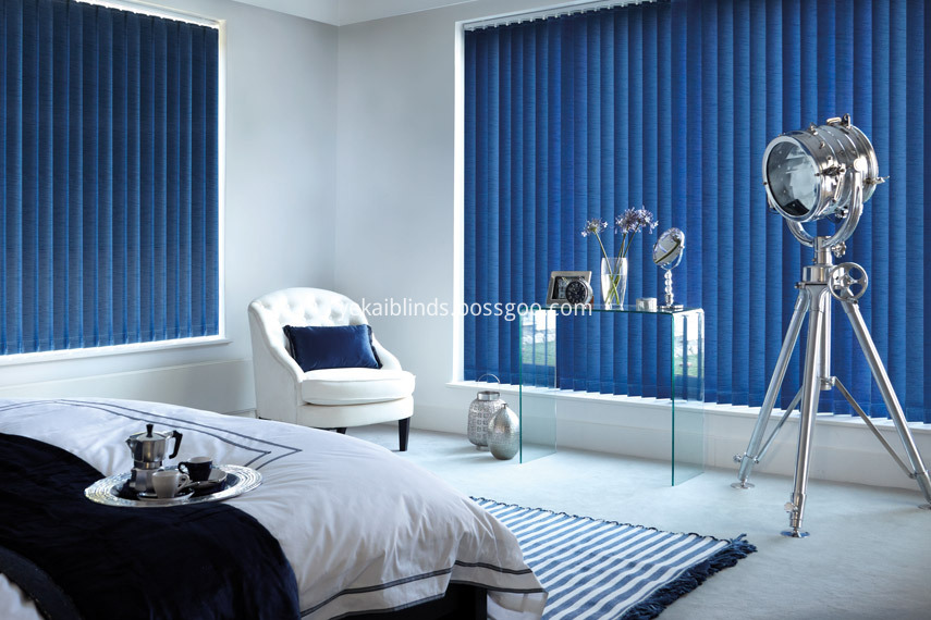 blue-vertical-blinds-m