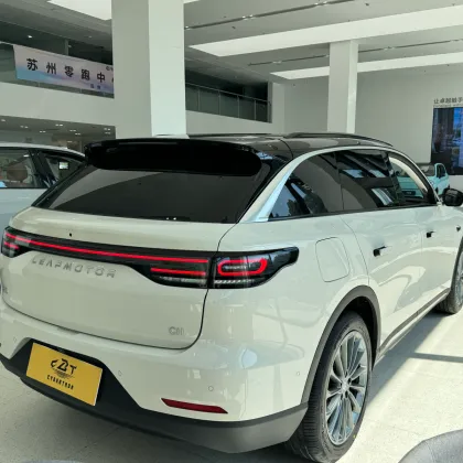 Pure Electric Large Five-Seat Performance Leapmotor C11