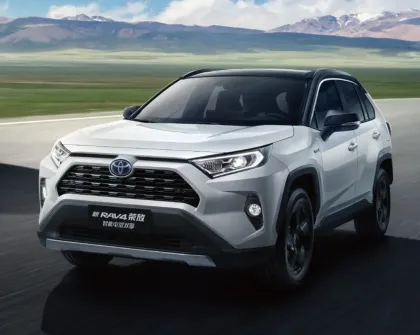Used Toyota RAV4 Rong Fang Second Hand Low Price Electric Car