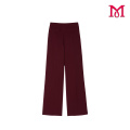 Elegante pantalón de traje rojo intenso para mujer