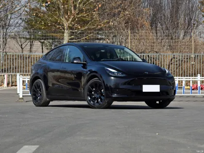 New Energy EV Cars: Tesla Model 3/Model Y, Used Cars, and Accessories in China