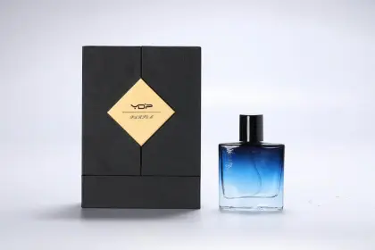 Weekend For Men Perfume Box