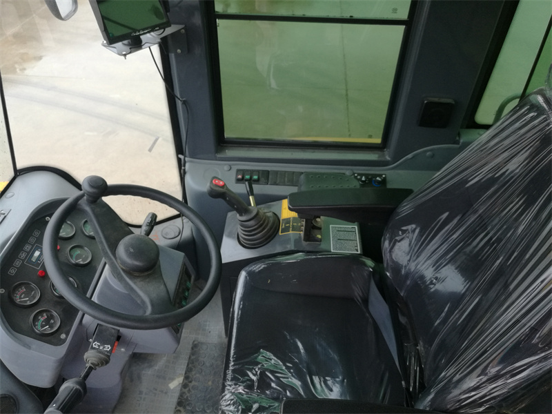 wheel loader cab