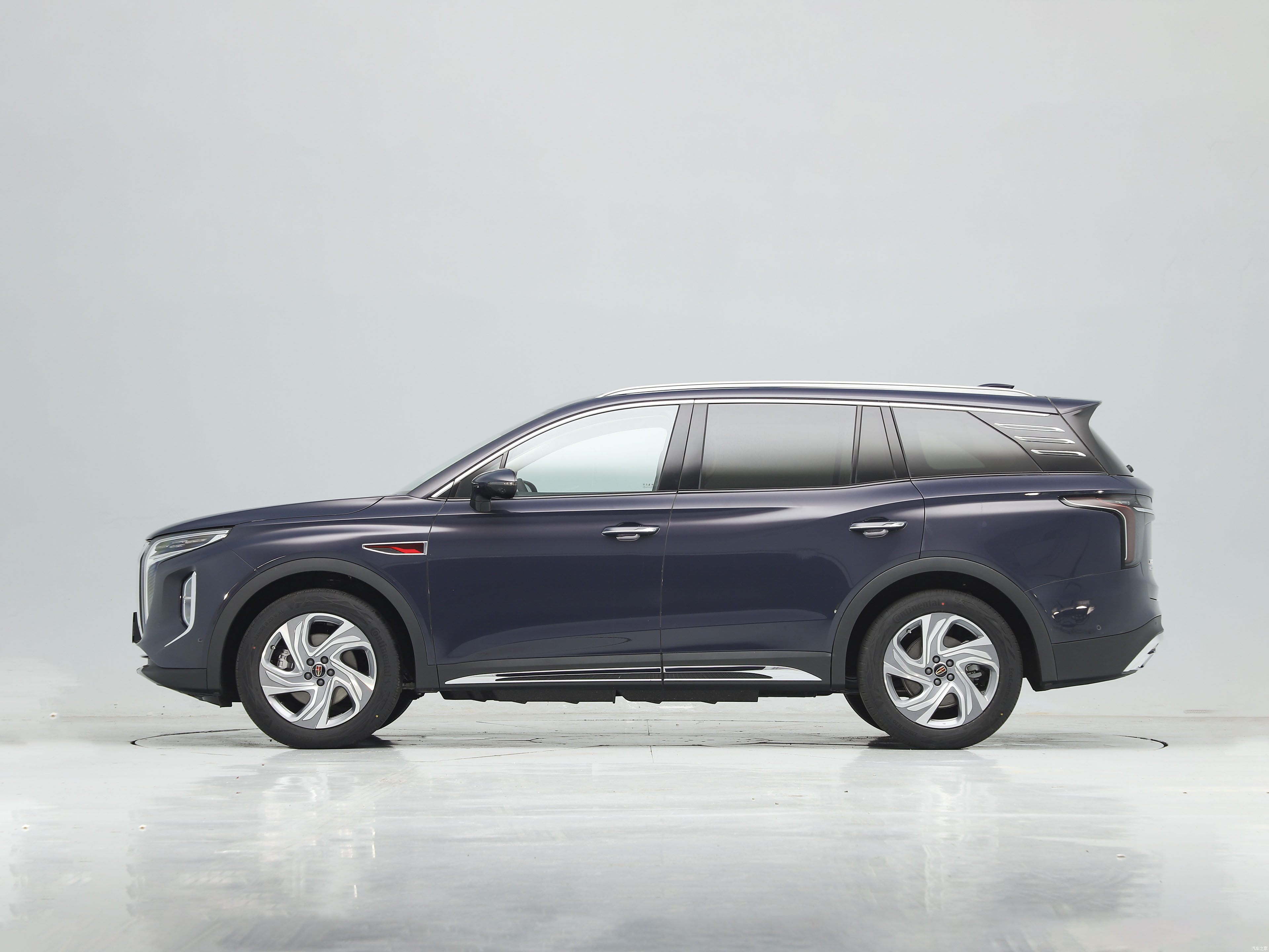 HONGQI HS7 4