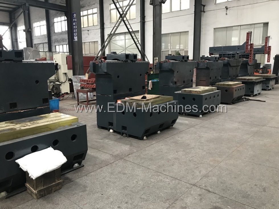 Dm Cnc Edm Sinker Machine