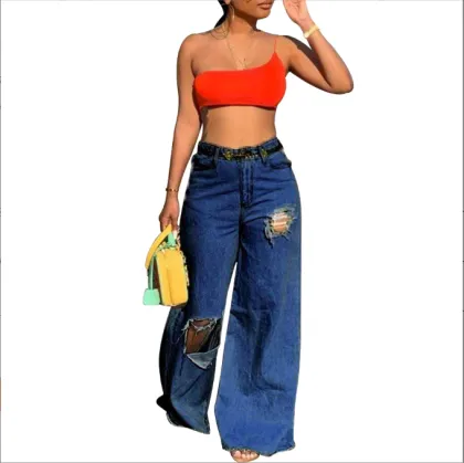 European and American Sexy Women's Clothing: Irregular Hole Loose Jeans