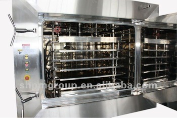 Freeze drying lyophilizer