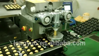 Popular selling confectionery cake encrusting machine