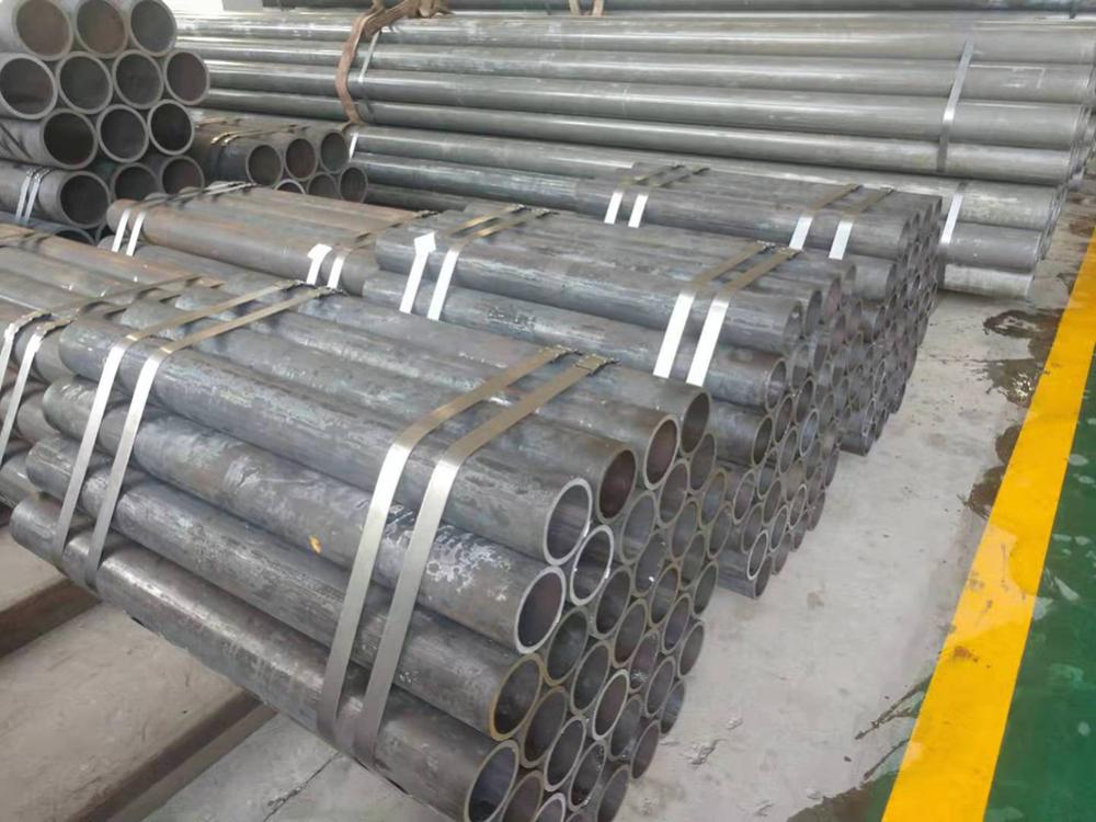 ST52 Cold Drawn Seamless Steel Tube สำหรับกระบอกสูบ