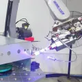 آلة لحام الليزر التلقائي مع ABB Robot Arm