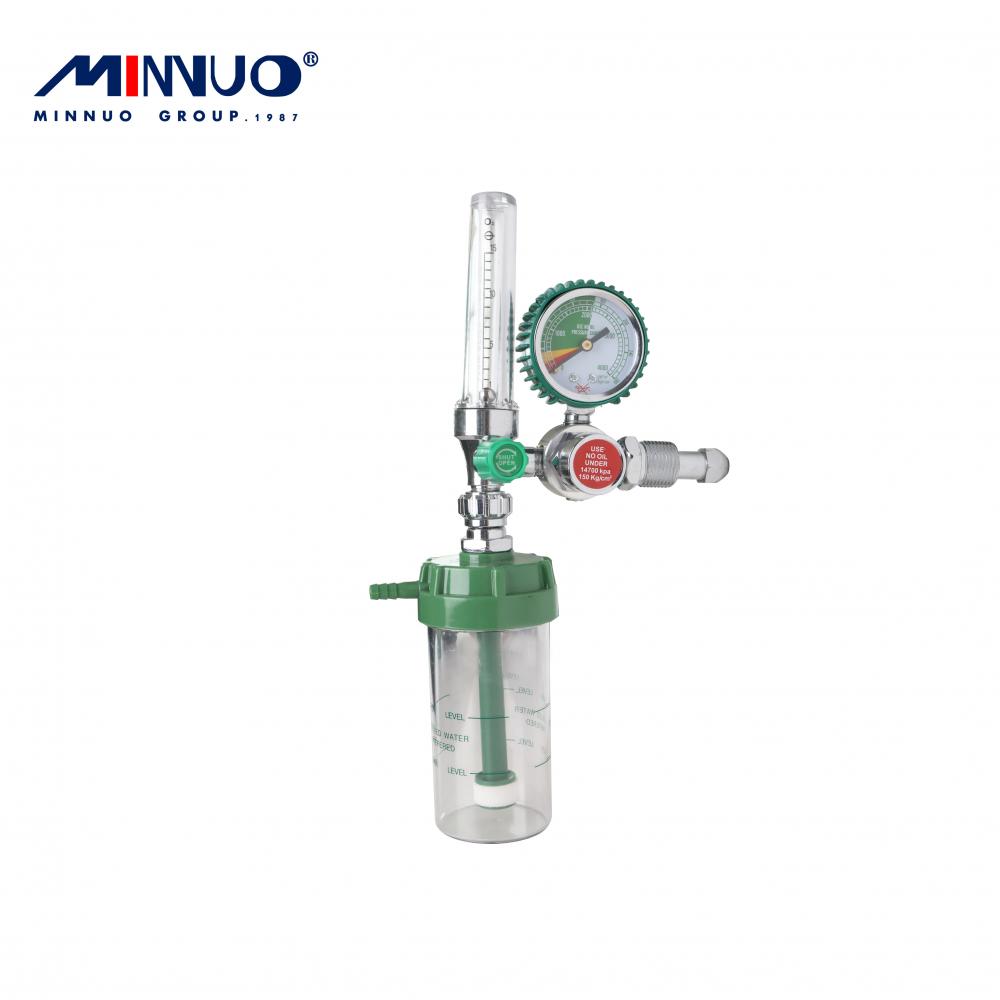 CE medical pressure regulator with flow meter