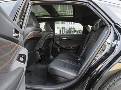 Toyota Avalon 2026 2.0L Hybrid Select Edition
