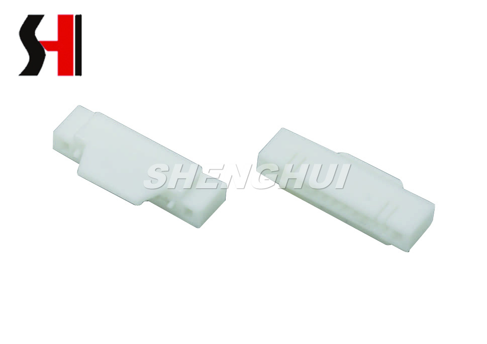 Wire to board connector SH10013