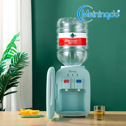 Distributore d'acqua compatto a doppia uscita