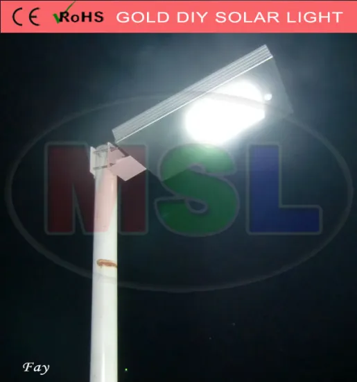 Lampe projecteur solaire puissant 12W Leds haute capacite