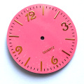 Cadon de pierre de gemme de couleur rose pour la montre