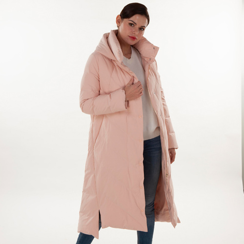 Chaqueta de cuello alto con capucha rosa