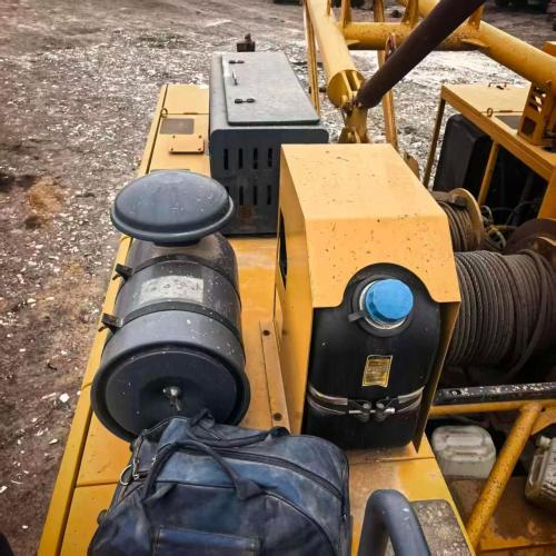 GRÚA SOBRE ORUGAS XCMG 55TON
