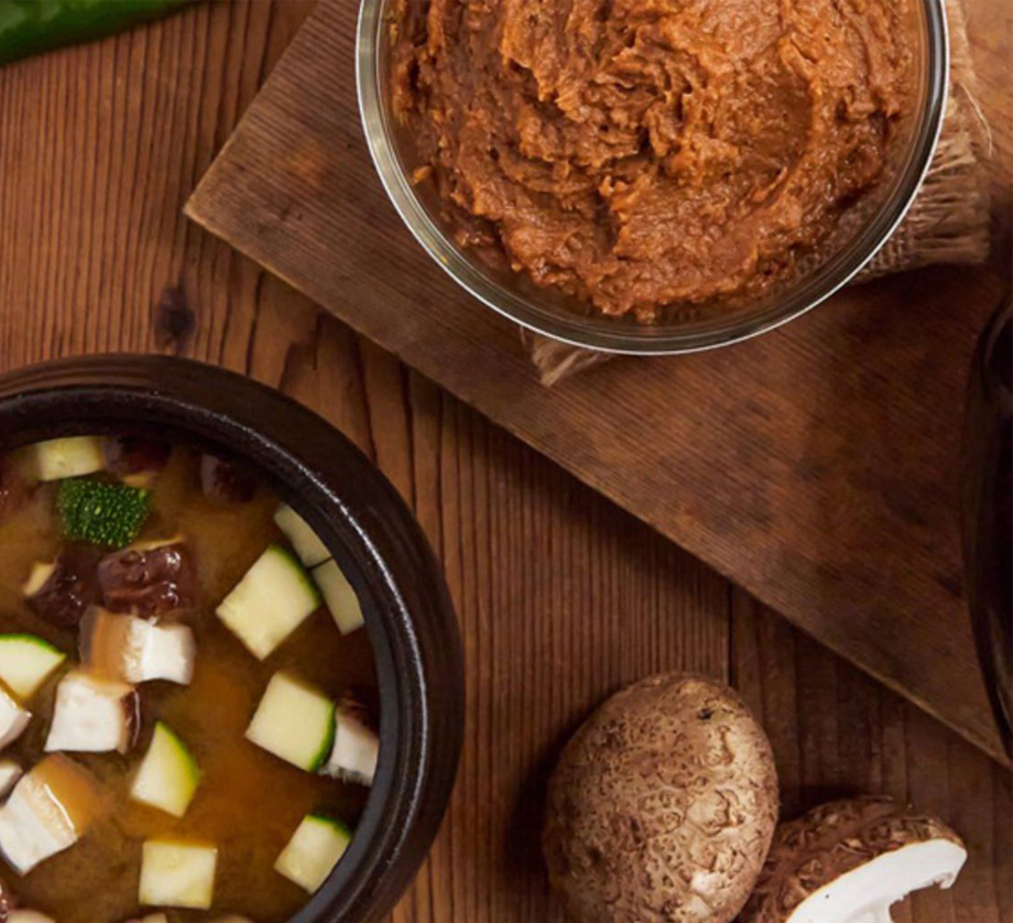 Rich salty and fragrant soybean sauce