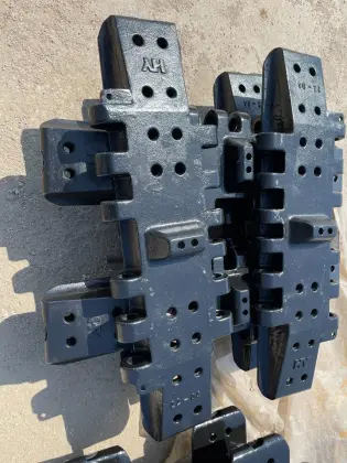 Liebherr 350t track shoes on Sale