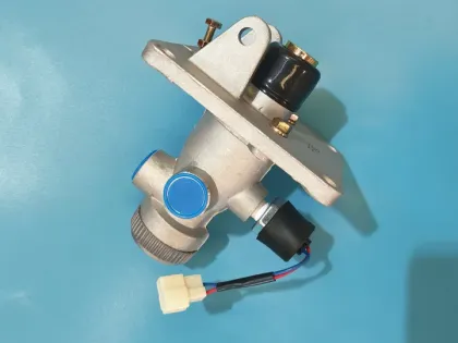 Foot Brake Valve with Brake Light Switch LG50 (60F)