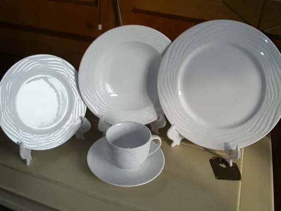 Embossed Dinner sets